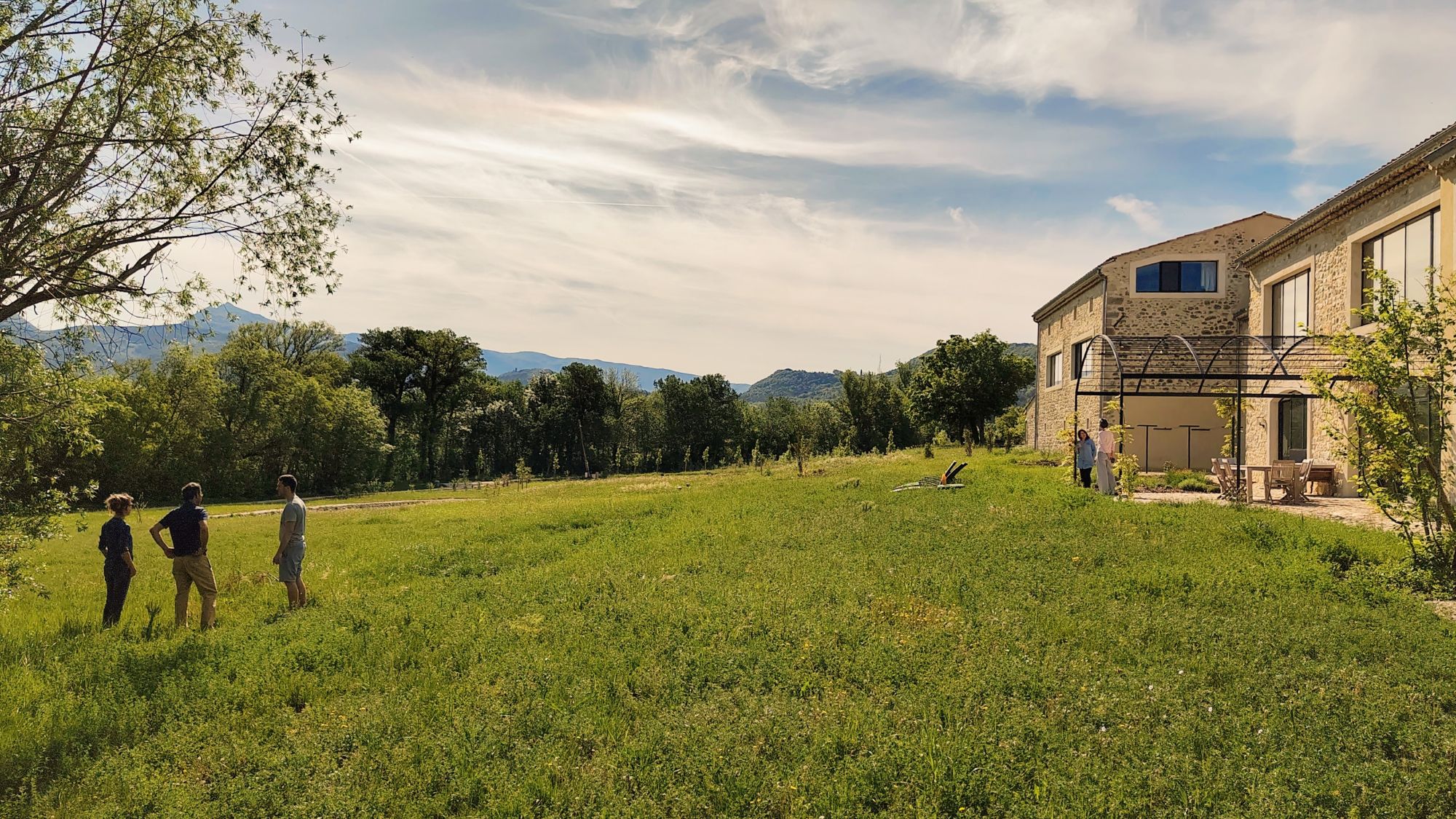 Accès pleine nature lors de séjours Un temps hors du temps en Drôme